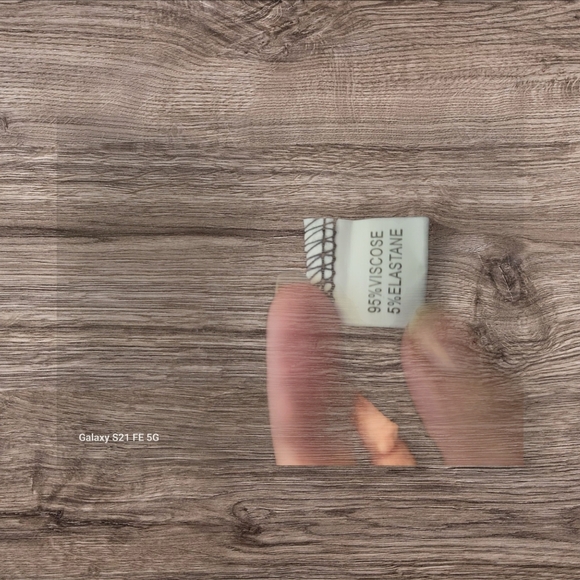 Women's Black Skirt, No Size Tag But Fits Like A Large, Never Worn - Picture 2 of 2